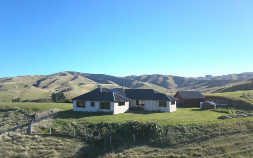 Hill Top Retreat Lower Dashwood Екстер'єр фото